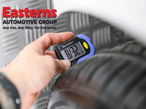 Used 2024 Toyota Camry SE image 28