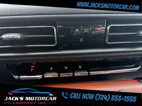 Used 2024 Lincoln Aviator Reserve w/ Equipment Group 201A image 17