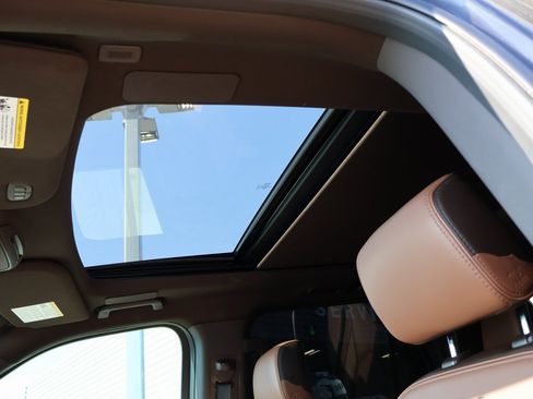 Used 2024 Ford Expedition King Ranch image 27