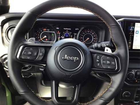 New 2025 Jeep Wrangler Unlimited Rubicon 392 image 17