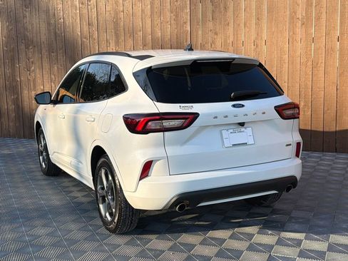 Used 2024 Ford Escape ST-Line w/ Equipment Group 301A image 17