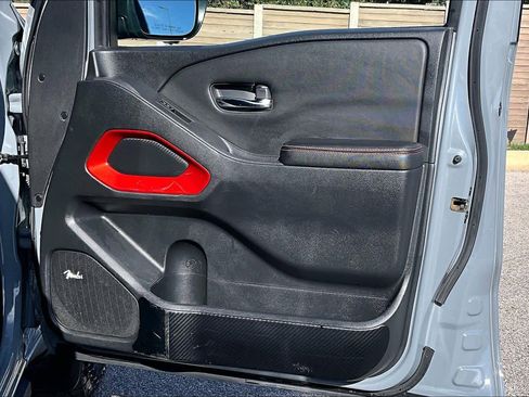 Used 2023 Nissan Frontier PRO-4X w/ Pro Convenience Package image 22