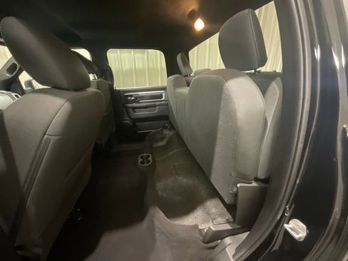 Used 2024 RAM 1500 Warlock AWD/4WD image 11