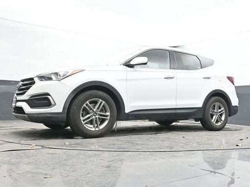 Used 2018 Hyundai Santa Fe Sport image 22