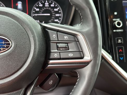 Used 2023 Subaru Ascent Touring AWD/4WD image 15
