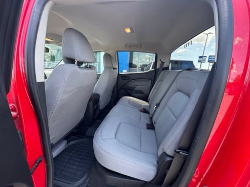 Used 2017 Chevrolet Colorado W/T w/ WT Convenience Package RWD image 11