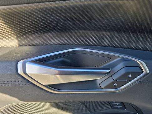 Used 2024 Audi e-tron GT Premium Plus image 18