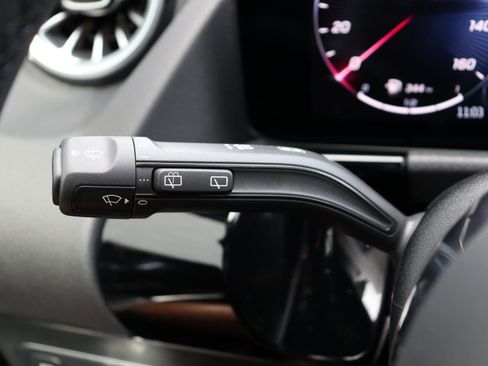 Certified 2025 Mercedes-Benz GLA 250 image 39