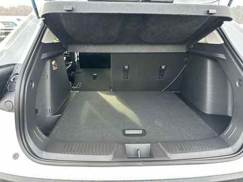 New 2026 Chevrolet Trax LT w/ LT Convenience Package image 16