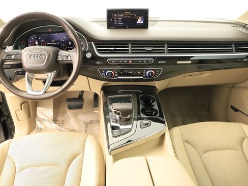 Used 2018 Audi Q7 3.0T Premium Plus w/ Premium Plus Package AWD/4WD image 18
