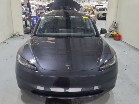 Used 2024 Tesla Model 3 Long Range RWD image 2