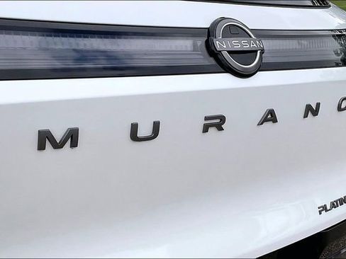 Certified 2025 Nissan Murano Platinum w/ Cargo Package AWD/4WD image 8