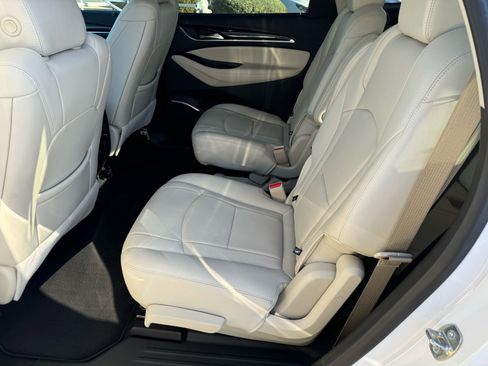 Used 2023 Buick Enclave Essence w/ Experience Buick Package image 13