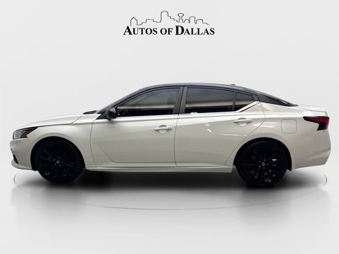 Used 2022 Nissan Altima 2.5 SR FWD image 5