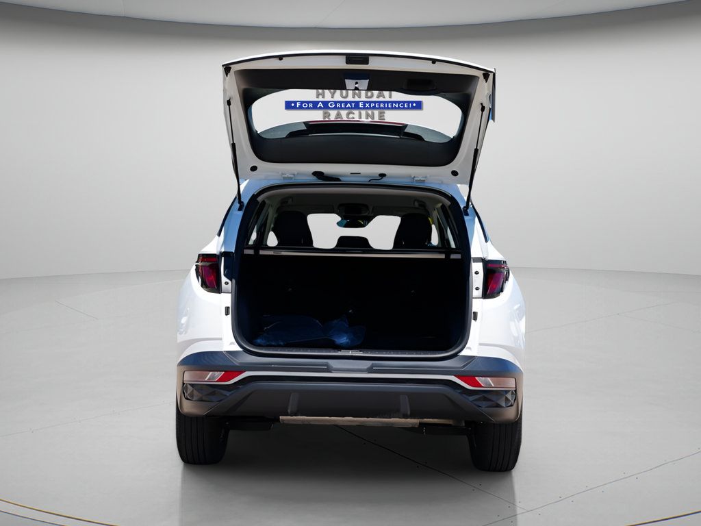 Certified 2024 Hyundai Tucson SE AWD/4WD image 10