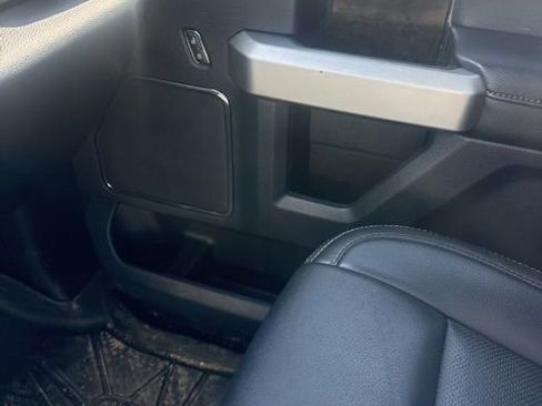 Used 2022 Ford F250 Lariat w/ Lariat Ultimate Package image 30