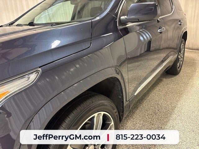 Used 2019 GMC Acadia Denali w/ Technology Package AWD/4WD image 11