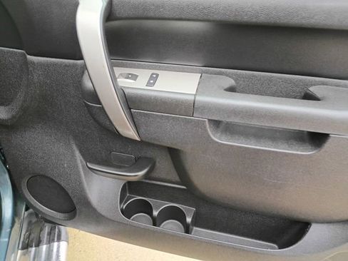 Used 2010 Chevrolet Silverado 1500 LT w/ Power Pack Plus image 18