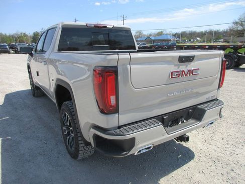 New 2026 GMC Sierra 1500 AT4 image 9