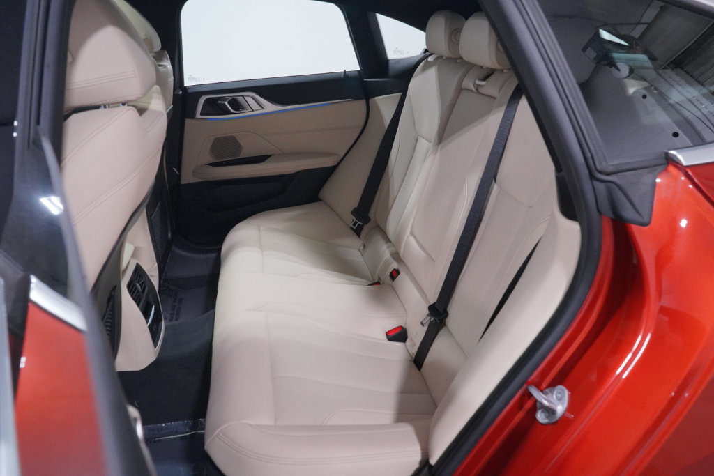 Used 2024 BMW i4 eDrive35 w/ Convenience Package RWD image 10