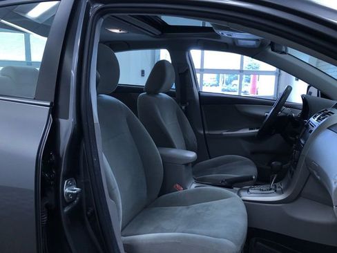 Used 2013 Toyota Corolla LE w/ Premium Pkg image 23