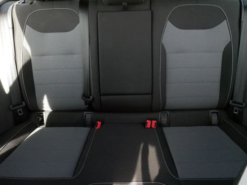 Certified 2025 Volkswagen Taos S image 13