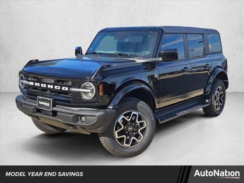 New 2025 Ford Bronco Outer Banks image 1