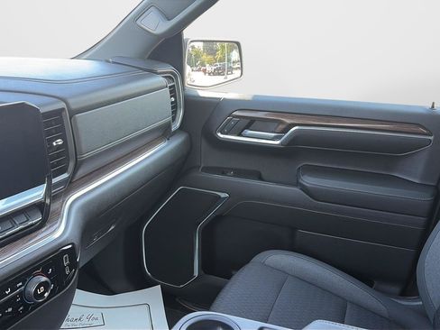 Used 2023 Chevrolet Silverado 1500 LT w/ Protection Package AWD/4WD image 32