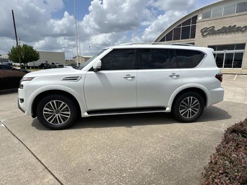 Used 2024 Nissan Armada SL w/ Cargo Package AWD/4WD image 8