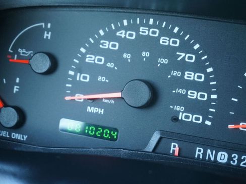 Used 2003 Ford F250 XLT image 16