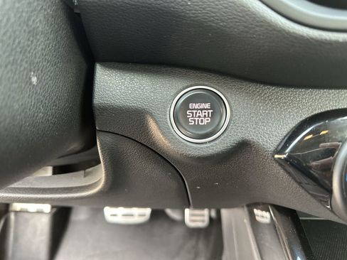 Used 2024 Kia Forte GT-Line image 17