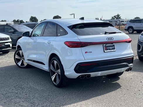 New 2026 Audi SQ5 Premium Plus AWD/4WD image 9