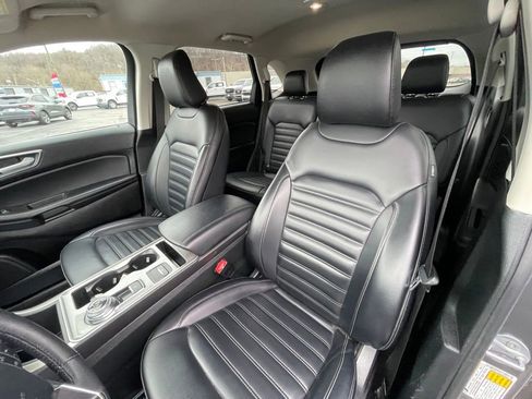 Used 2024 Ford Edge SEL image 17