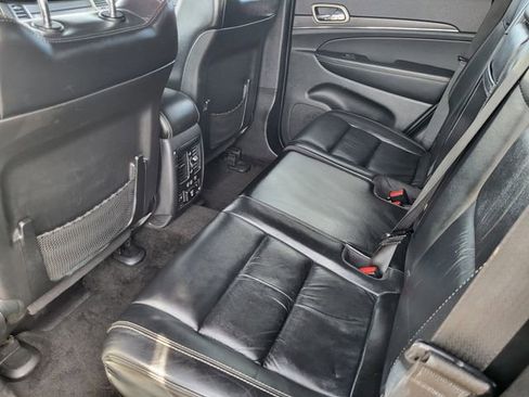 Used 2015 Jeep Grand Cherokee Limited w/ Trailer Tow Group IV image 18