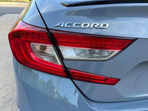 Used 2021 Honda Accord Sport image 34
