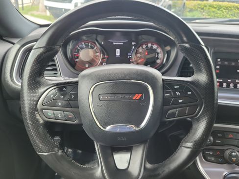 Used 2020 Dodge Challenger SXT w/ Blacktop Package RWD image 15