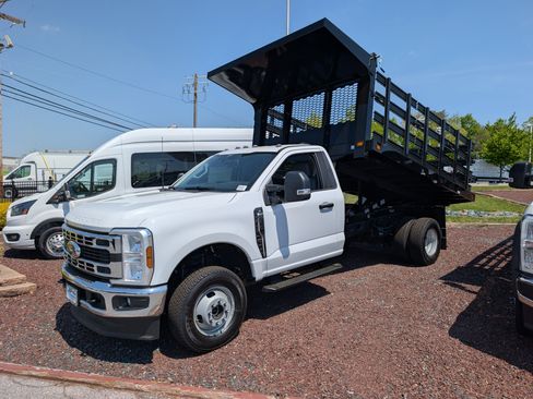 New 2026 Ford F350 XL w/ XL Chrome Package AWD/4WD image 4