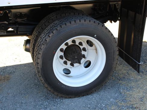 New 2025 Chevrolet Low Cab Forward 6500XD RWD image 25