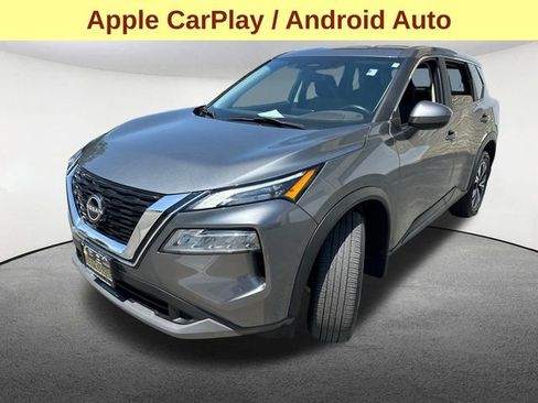 Used 2023 Nissan Rogue SV image 5