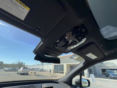 Certified 2022 BMW iX xDrive50 w/ Premium Package image 18