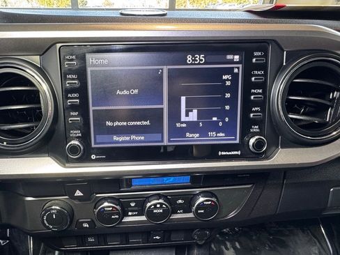 Used 2022 Toyota Tacoma SR5 image 32