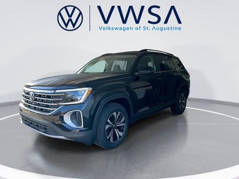 New 2026 Volkswagen Atlas SE image 3