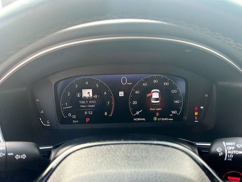 Used 2023 Honda Civic Touring image 12