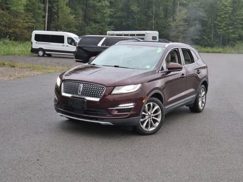 Used 2019 Lincoln MKC Select w/ Select Plus Package AWD/4WD image 1