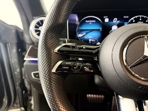 Used 2022 Mercedes-Benz E 450 4MATIC Cabriolet image 27