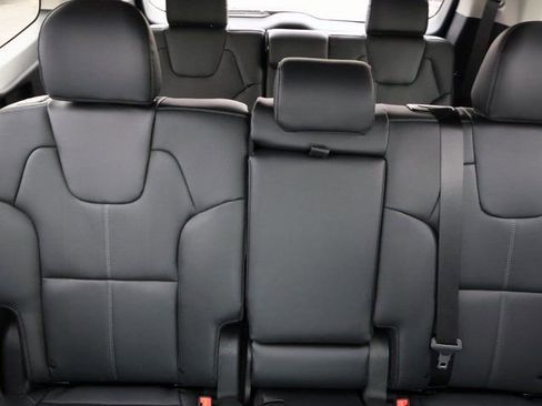 New 2025 Kia Telluride EX image 12