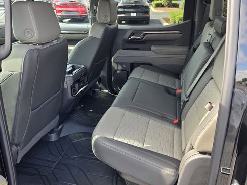 New 2026 Chevrolet Silverado 1500 ZR2 AWD/4WD image 8