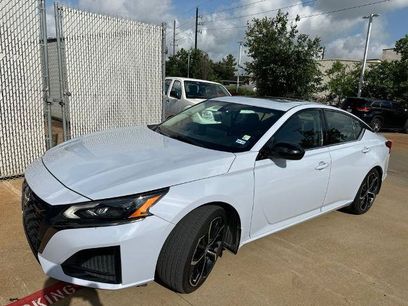 Certified 2023 Nissan Altima 2.5 SR w/ SR Premium Package