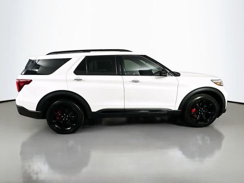 Used 2020 Ford Explorer ST w/ ST Street Pack image 7
