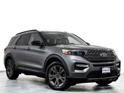 Certified 2023 Ford Explorer XLT w/ Equipment Group 202A